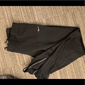 Black nike leggings